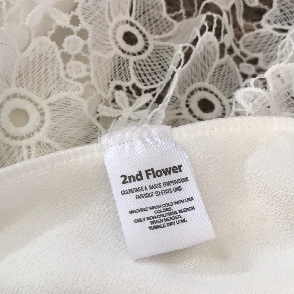 2nd Flower Off Shoulder White Floral Lace Layered Long-Sleeve Top Size S - Picture 6 of 7